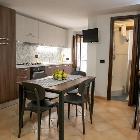 A 38passi Dal Mare بيت للعطل تْشيفالو